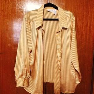 Jaclyn Smith Satin Button Down Top